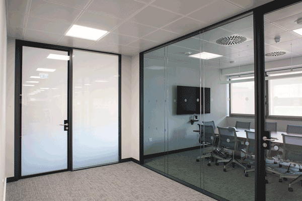 Tecnolog&iacute;a interactiva de vidrio inteligente