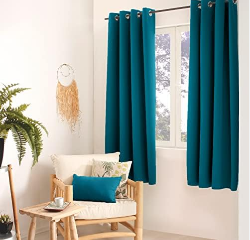 52 'x 63 ' Cortinas apagadas
