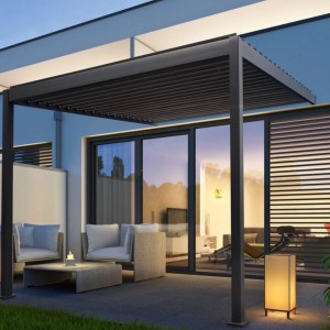 Pérgola de aluminio montada en la pared de 3m x 3m